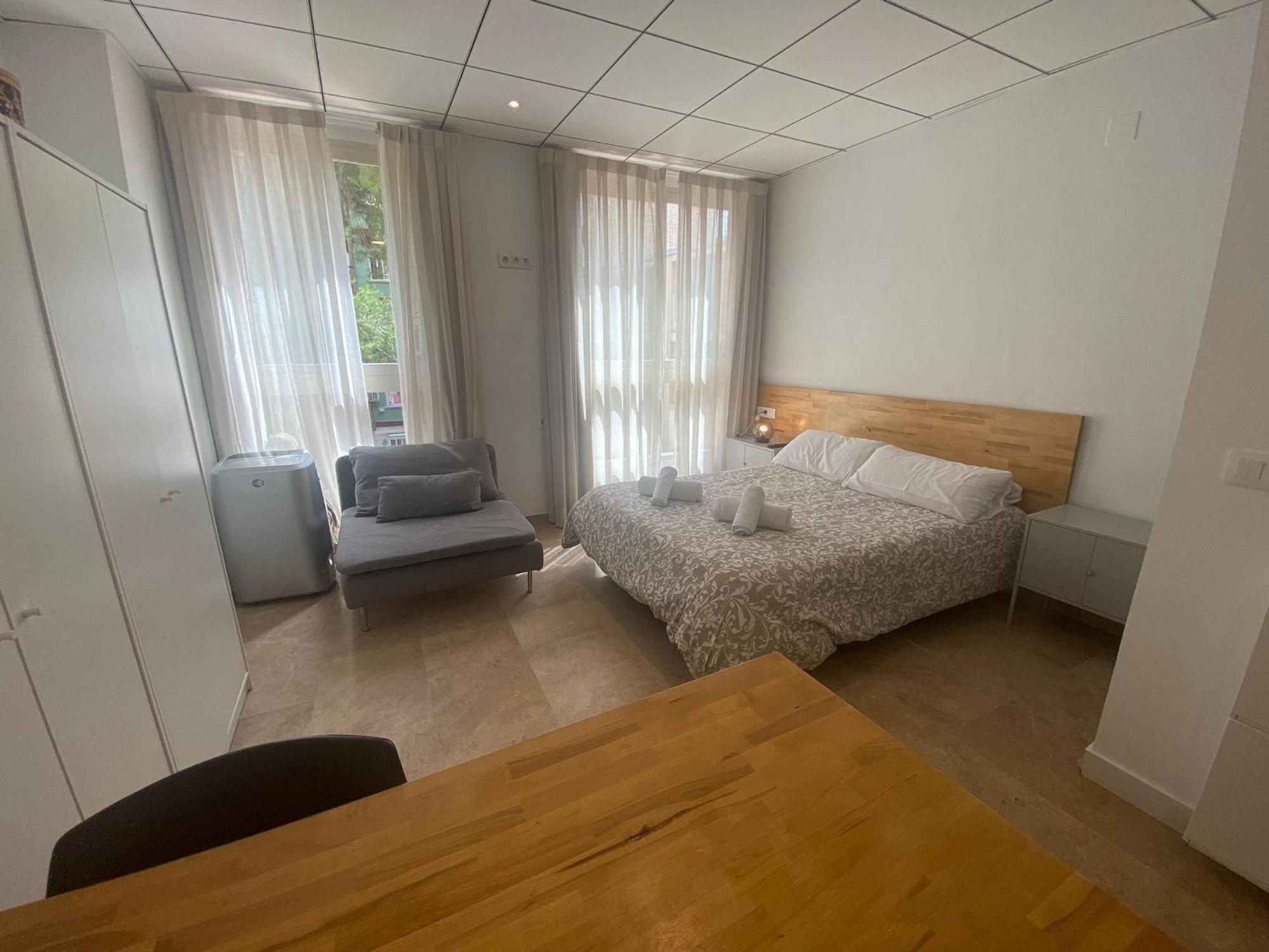 11 Nights Studios Valencia Bagian luar foto