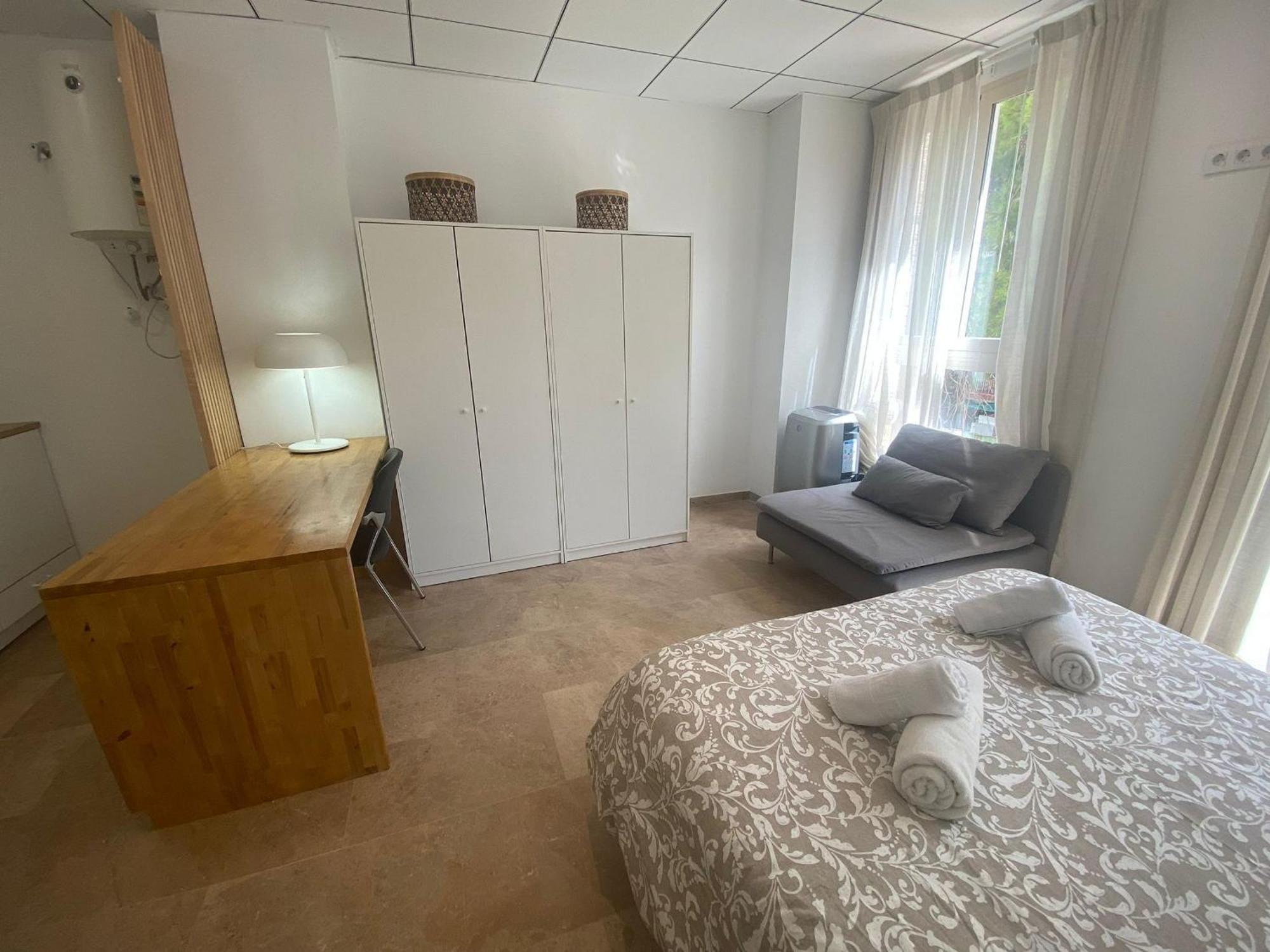 11 Nights Studios Valencia Bagian luar foto